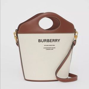 Burberry Pocket Bucket Sholder Bag